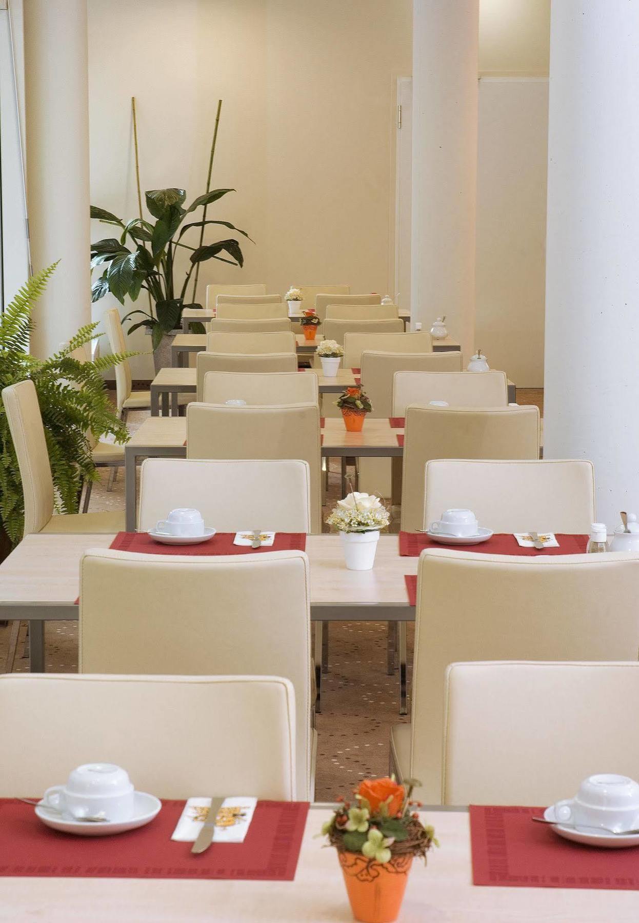 Hotel Berlin-mitte 2*